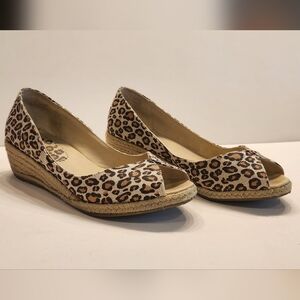 Peep Toe 2" Wedges, Espadrille, Women's Size 10